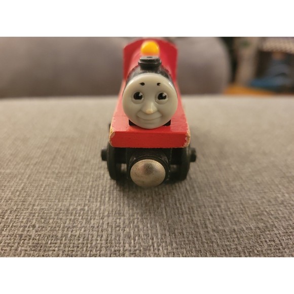 Thomas & Friends Wooden Railway Mike Train Engine 3 1/2" - Picture 3 of 6